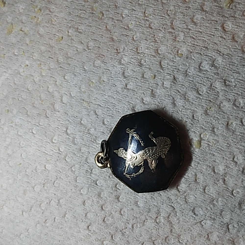 Vintage Siam silver-Niello-ware Pendant